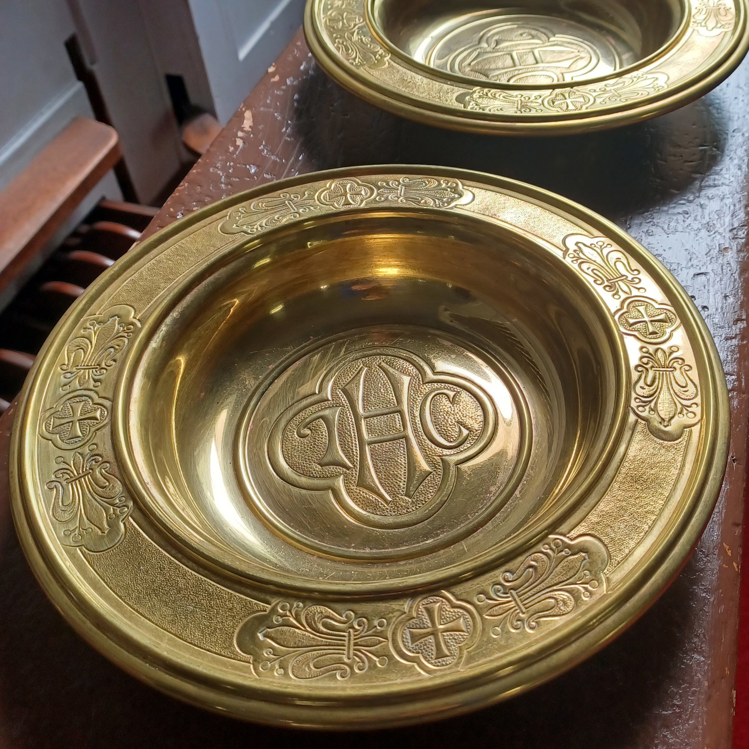 Make a donation to St. John's